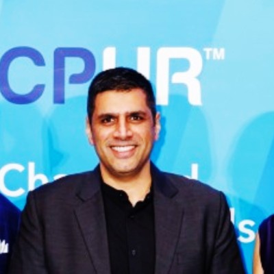 Photo of Dr Karen L Koza for FindSupervisor.com